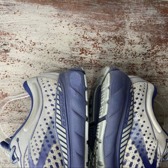 Brooks adrenaline 21 Grey & Navy Blue Athletic shoes 11 wide - Picture 5 of 9